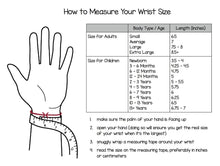 Load image into Gallery viewer, Black Onyx Howlite Skull bracelet